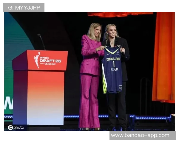 2026WNBA模拟选秀飞翼队选贝茨佩奇女友名列第四引关注