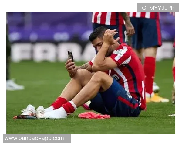 苏亚雷斯回顾职业生涯差异：巴萨的精准传球与利物浦的奔跑空间